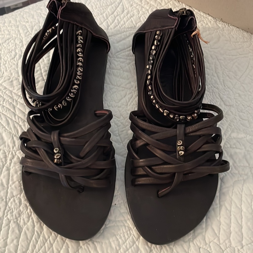 JP and Mattie black leather thong gladiator beaded sandal - Picture 2 of 9